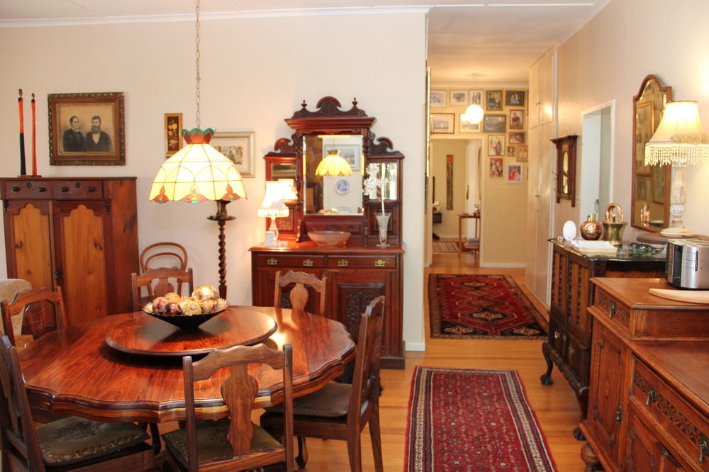 Beau & I Bed & Breakfast กราฟฟ์-เรเน็ต ภายนอก รูปภาพ