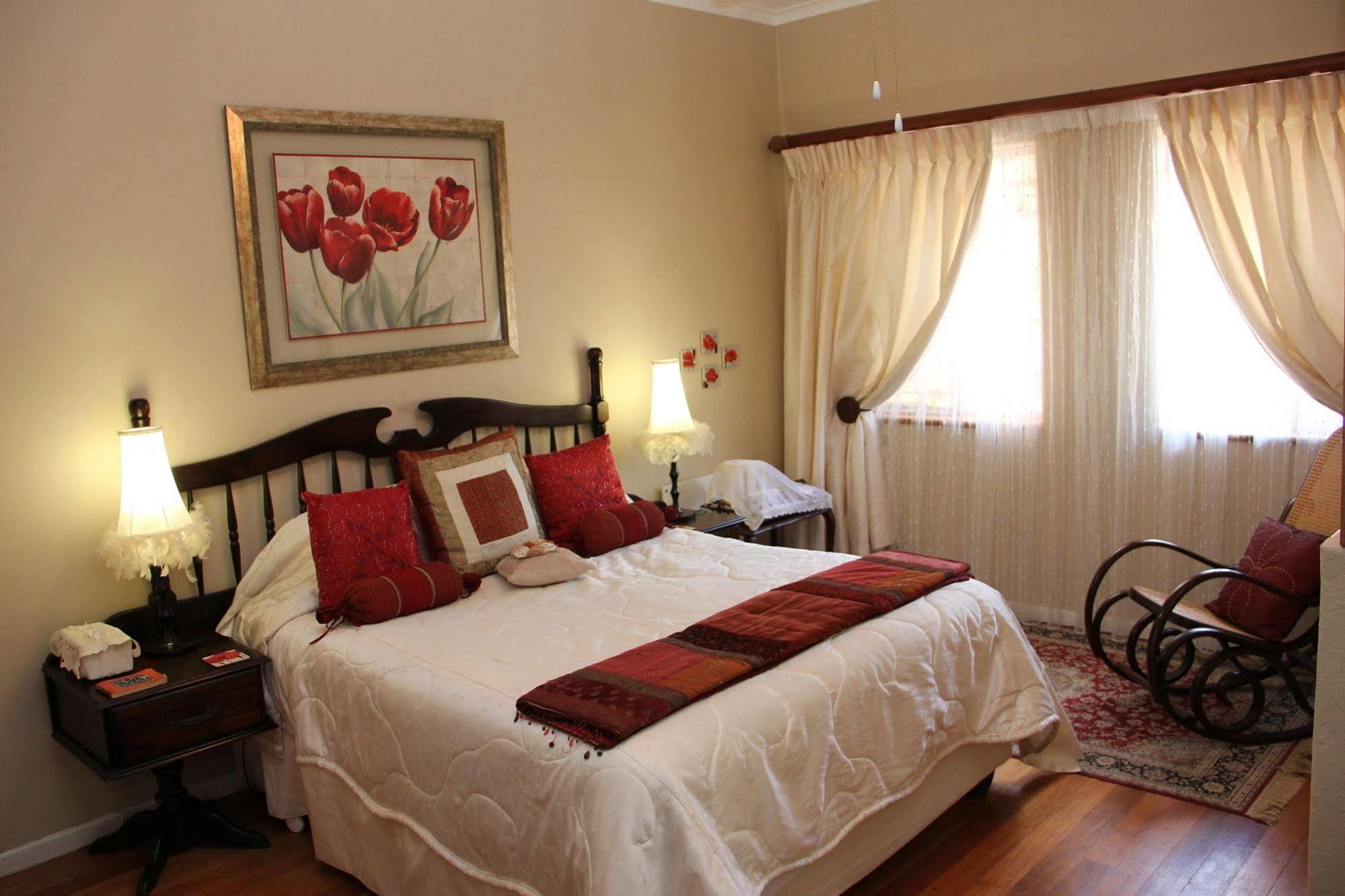 Beau & I Bed & Breakfast กราฟฟ์-เรเน็ต ภายนอก รูปภาพ