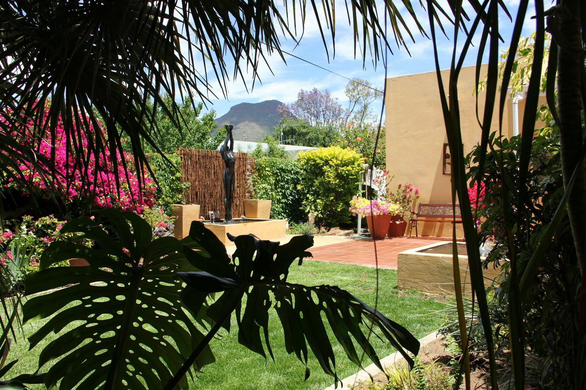 Beau & I Bed & Breakfast กราฟฟ์-เรเน็ต ภายนอก รูปภาพ